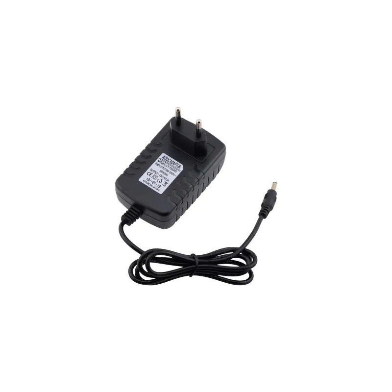 Strāvas adapteris (lādētājs) Powermax PTCX03 3,5x1,35mm 12V 2A